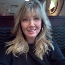 Lori Scherer's Instagram, Twitter & Facebook