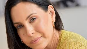 Ruth Suarez's Instagram, Twitter & Facebook