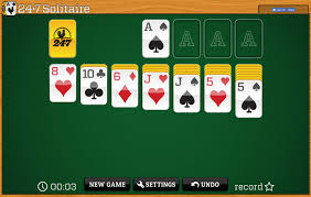 Shuffle the cards for a game of solitaire in this classic gold hit! 247 Solitiare Online Klondike Solitaire