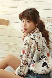 マーメイドアッシュ厚めバングエフォートレスワイドバング ari gate アリゲート のヘアスタイル 美容院 美容室を予約するなら楽天ビューティ ヘアスタイル 前髪 表参道