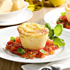 Parmesan Flan Auf Tomatenconcasse Rezept Hagen Grote Schweiz Shop Rezepte Gourmet Rezepte Vorspeisen Rezepte