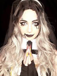 🥀 Possessed Nun Makeup, Might Haunt a Church Bell Tower Later : r/GothStyle