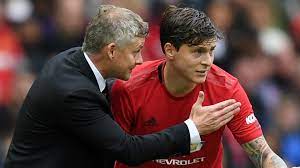 The latest tweets from victor lindelöf (@vlindelof). Manchester United Victor Lindelof Verlangert Bis 2024 Goal Com