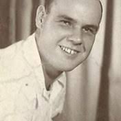 Search Wayne Ellis Obituaries and Funeral Services