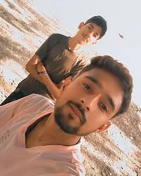 Rahul Dwivedi 🔵 (@its_rahul_dwivedi_) • Instagram photos and videos