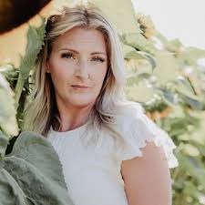 Yoga Instructor, Nutritionist & Holistic Chef