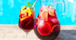Sangria Selber Machen 3 Rezepte Fur Spanische Fiesta In 2020 Sangria Selber Machen Sangria Sangria Fruchte