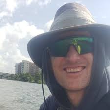 Aaron Blades (@aaronbladeslaw)