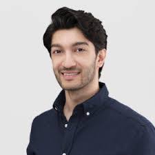 Benjamin Riemer's Instagram, Twitter & Facebook