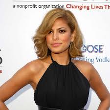 20 Coupes Parfaites Pour Les Cheveux Epais Coupe Cheveux Epais Carre Court Cheveux Epais Cheveux Mi Long