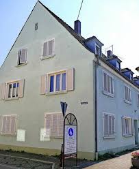 Derzeit 37 freie mietwohnungen in ganz breisach am rhein. Breisacher Stadtbau Muss Viele Wohnungen Sanieren Breisach Badische Zeitung