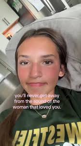 jocelyn (@udontknowme.joc)