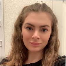 Amber Lussier's Instagram, Twitter & Facebook