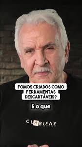 Reescrevendo a História: Múltiplos Modelos da Humanidade