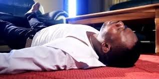 9 Things That Will Only Make Sense To Nigerians Who Are Excessive Sleepers  | Zikoko!