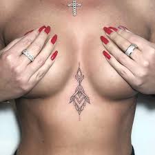 Small sternum tattoo discussion i've gotten quite a few tattoos before but i'm looking at getting a pretty little sternum piece done and, gotta say, i can't shake the nerves on the possible pain. 23 Stunning Sternum Tattoo Ideas For Bold Women Stayglam