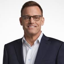 Passage Wealth Partners wouldn't be here without Royce Zimmerman's  relentless efforts over the past TWENTY (yes, you read that right... 20!)  years. Cheers to Royce for 20 years at Northwestern…