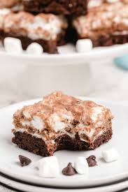 Lightly oil a sharp knife and use it to cut the marshmallows into individual marshmallows. Best Marshmallow Brownies Butter With A Side Of Bread
