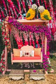 The Most Pretty Jhoola Decor Ideas For Your Mehndi Ceremony Wedding Decor Inspiration Pakistani Mehndi Decor Mehndi Decor