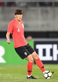 전날 포르투갈 언론을 통해 유벤투스 이적설이 나온 김민재 알기에 나선 것이다. ê¹€ë¯¼ìž¬ ìž¥ì ê³¼ ë‹¨ì 