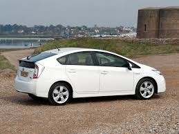 After performing an oil change the maintenance data will need to be reset. Toyota Prius Specs Photos 2011 2012 2013 2014 2015 2016 Autoevolution