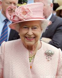 Queen Elizabeth II Reproduction Queen Alexandra's Brooch CZ Pearl Brooch or  Hair Clip (pearl-1006)