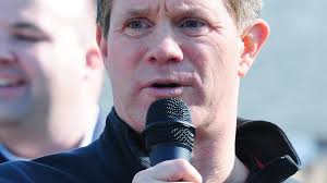 Snyder paves way at Sen. Knollenberg fundraiser