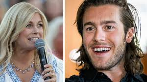 Benjamin berättade sanningen för Pernilla bakom kulisserna på Allsång: ”Jag  ville bara…”