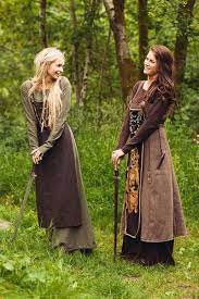 Two Norse Women With Sword Talking In The Forest Shield Maiden W Iv K Viking Dress Viking Woman Medieval Clothing