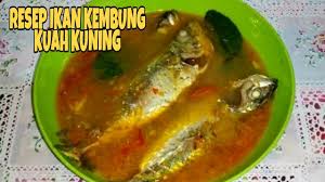 Masakan ikan kembung goreng bumbu kuning lezat paling banyak peminatnya dibanding masak lainnya mungkin kare. Resep Ikan Kembung Kuah Kuning Yang Enak Youtube