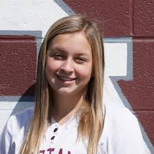 Camie Jones's Instagram, Twitter & Facebook