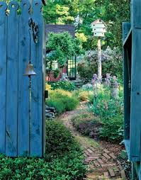 Lots of beautiful ideas for creating a secret garden room in your own backyard. Flowers And Garden Ideas Secret Garden Flowers Tn Leading Flowers Magazine Daily Beautiful Flowers For All Occasions