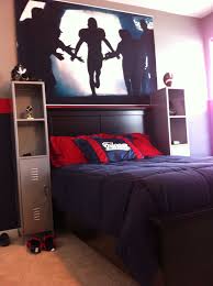 Pin By Candice Winters Tipton On Home Decor Boys Football Room Football Bedroom Boys Bedrooms