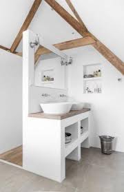 Dans cette petite salle de bains rénovée par l'architecte d'intérieur christelle brosset, les toilettes étaient auparavant placées de biais. Douche A L Italienne 32 Modeles Reperes Sur Pinterest Amenager Petite Salle De Bain Idee Salle De Bain Amenagement Salle De Bain