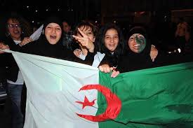 The flag consists of a red star and crescent centered on a. Pin On Algeria My Country