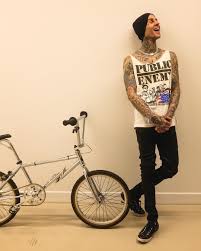 In the months since acquiring a drummer bf — blink 182's travis barker, a man of distinct personal style that has not changed much since his 20s — kardashian's aesthetic has trended edgier and edgier. Travis Barker Facebook
