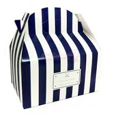 ¡estamos deseando endulzar ese día tan especial! Cajas De Chuches De Carton