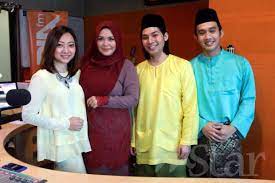 The station's programming is targeted toward modern malays, aged between 25 and 34. Suraya Curah Pengalaman Sebagai Deejay Di Suria Fm Hiburan Mstar