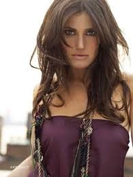 Idina Menzel Nude and Sexy Photo Collection - Fappenist