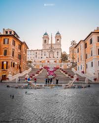 Hotel mozart ligger centralt i rom, ett stenkast från via del corso och en 4 minuters promenad från piazza di spagna. Pin Auf Rome