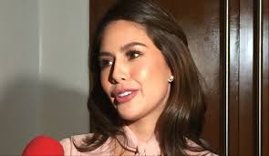 In 2015, vickie became part of the fifth season of deal or no deal as one of the 20 lucky stars, the 20 celebrities who were briefcase holders. Look Vickie Rushton Takes Tesda Courses Online