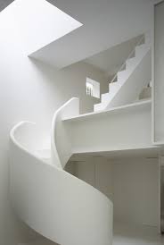 House N Par Aoki Jun Journal Du Design Decoration Escalier Meuble Original Deco Escalier