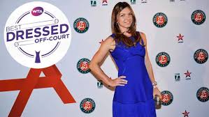 You would imagine the best women's player in the world right now would have a lengthy list of endorsements which she does. Wta Fans Decide Romanian Star Simona Halep Is The Most Elegant Tennis Player Off Court Romania Insider