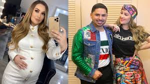 We have a problem (2006). Kenia La Esposa De Larry Hernandez Y Las Fotos Mas Tiernas De Su Embarazo