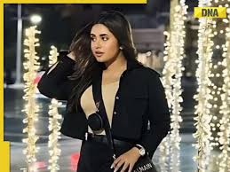 Pakistani TikTok star Minahil Maliks dance video goes viral amid MMS leak  controversy, watch