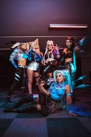 K/DA Seraphine Cosplays Make us Want More - Bell of Lost Souls