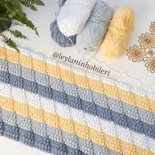 Iyi Aksamlar Semiha Hn Isteyince Battaniye Ormek Bana Da Nasip Oldu Sonucu Ben De Merak Ediyorum Baby Knitting Patterns Orgu Krose Dikisler