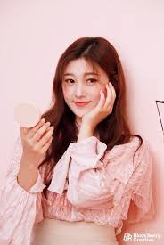Loona Choerry Star1 Behind The Scenes Girl Odd Eyes Kpop Girls