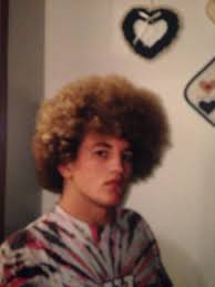 3 best afro styles for men. Funky Auf Twitter Best White Guy Fro Ever Http T Co Kfmayz1kft Http T Co Srwuggqdyw