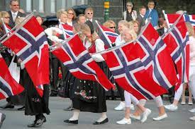 Mai nesten bedre enn julaften! 17 Mai In Norwegen 3 Foto Bild Kunstfotografie Kultur Brauche Motive Bilder Auf Fotocommunity